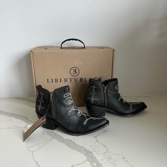 LIBERTY BLACK DALIA ANKLE Cowboy BOOTS IN BLACK 10 - Picture 2 of 7